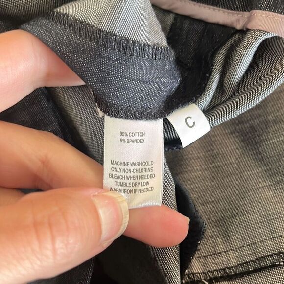 Ann Taylor LOFT Dark Denim Stretch Skirt SIze 14 - Picture 4 of 4